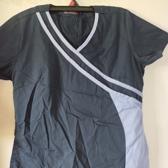 Beverly Hills Uniform blue scrubs - Picture 2 of 5